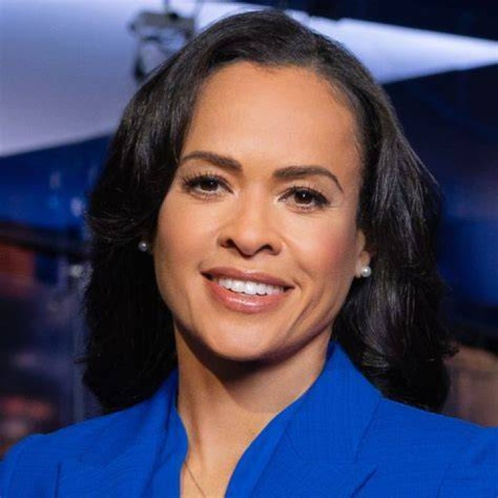 ABC: Who Are Ronald Davis & Beverly Davis? Linsey Davis Parents – More On News Journalist