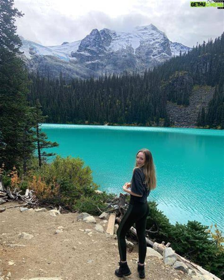 Alaska Leigh