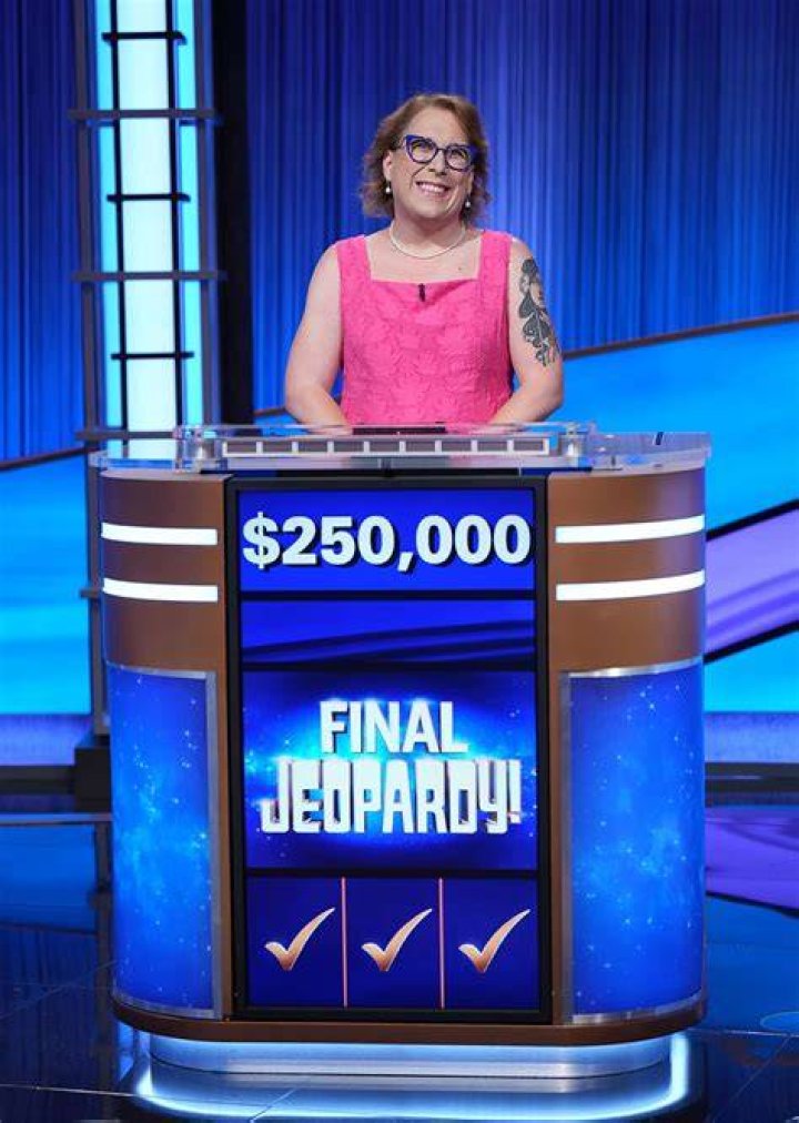 Amy Schneider Before Surgery Photos: Jeopardy Real ‘Original’ Name Revealed