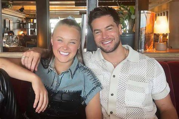BriannaBell Age And Boyfriend: Meet Her On Instagram