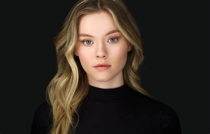 Brielle Robillard Wikipedia, Age, Biography, Height, Boyfriend, Family, Instagram