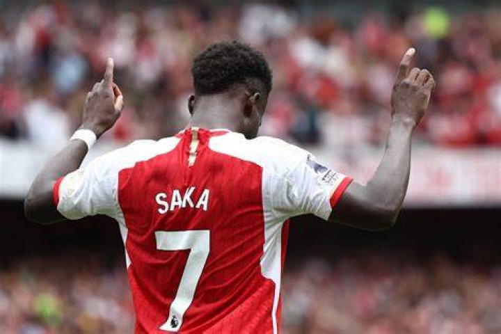 Bukayo Saka Parents – Who Are Yomi Saka & Adenike Saka? Arsenal MidFielder