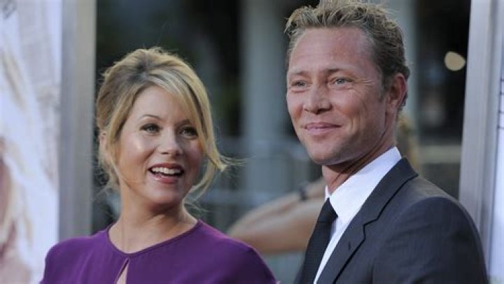 Christina Applegate Husband: Martyn LeNoble Net Worth, Teeth, Height, Daughter, Young Martyn LeNoble, Images