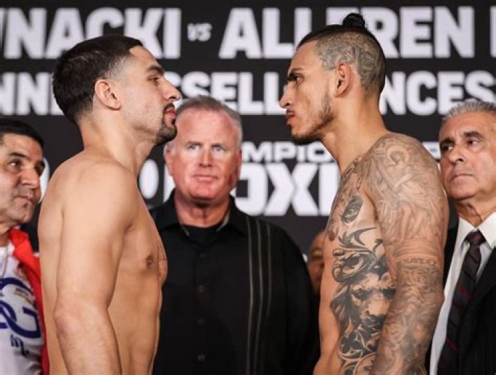 David Benavidez Age, Wikipedia, Biography, Children, Salary, Net Worth, Parents.