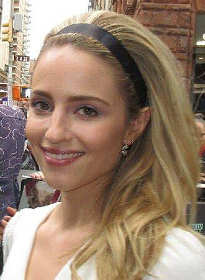 Dianna Agron (Actress) Spouse, Biography, Wiki, Age, Net Worth, Height, Weight, Career, Facts