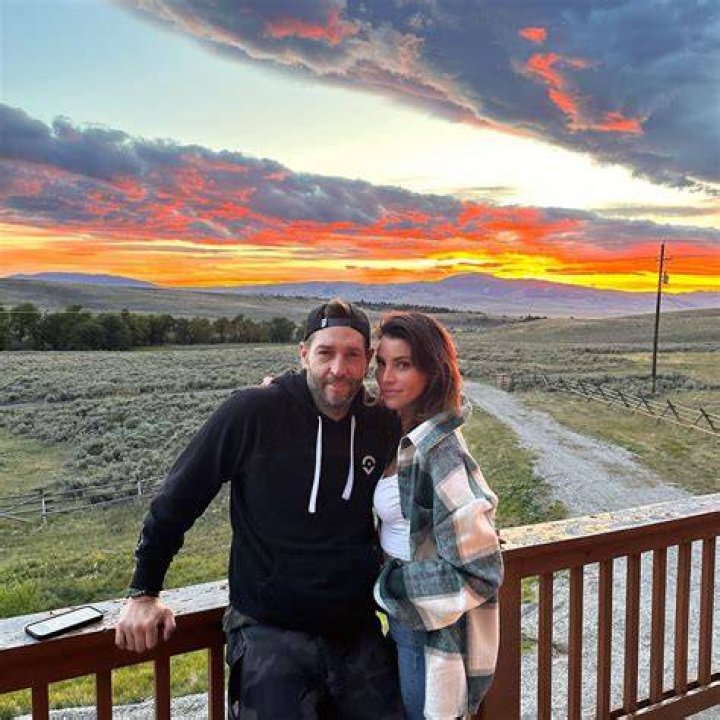 Did Jay Cutler Have An Affair With Trace Ayala Wife Samantha Robertson? Net Worth And Partner