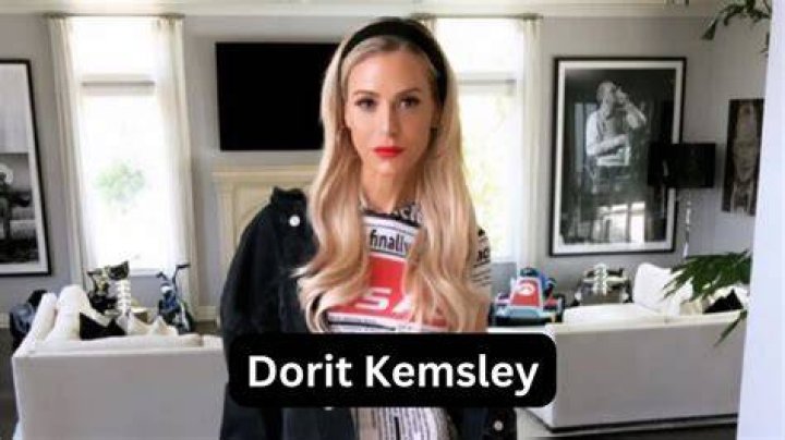 Dorit Kemsley Biography: Husband, Age, Net Worth, Wikipedia, TV shows, Boyfriend, Children
