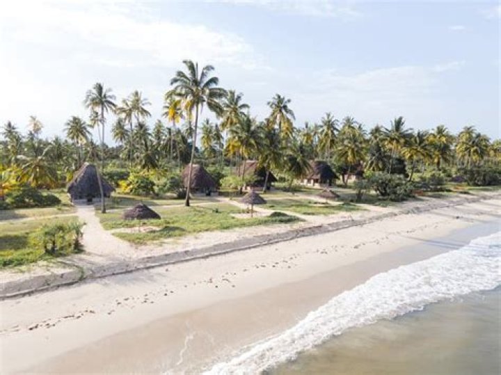 Emayani Beach Lodge, Pangani, Tanzania