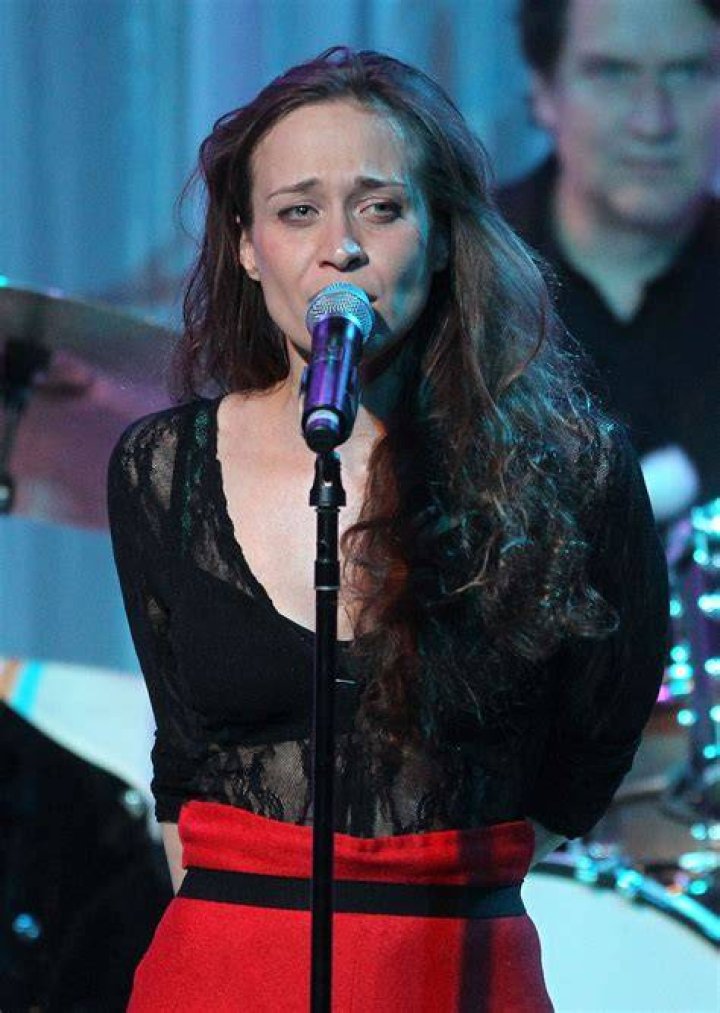 Fiona Apple’s net worth, biography, fact, career, awards and life story