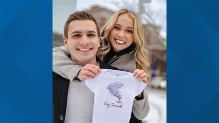 Is Abby Acone Pregnant? Fans Wants To Know If Fox 13 Meteorologist Is Expecting Baby