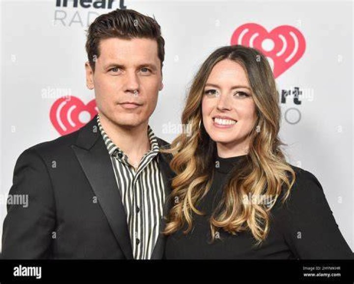 Jake Brennan Bio, Wiki, Age, Height, Net Worth, Girlfriend, Actor, Family
