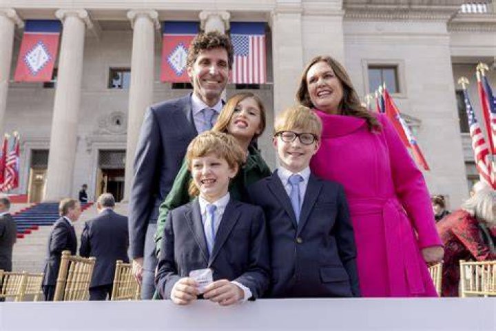 Janet Huckabee Bio, Age, Height, Family, Husband, Children, Political Career, and Net Worth.