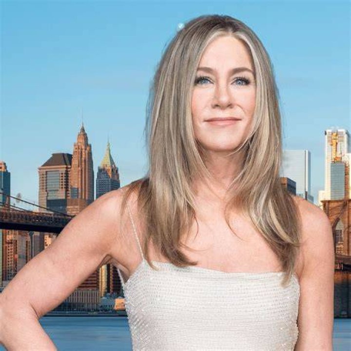 Jennifer Landon Bio, Net Worth, Height, Half-Brother, Career