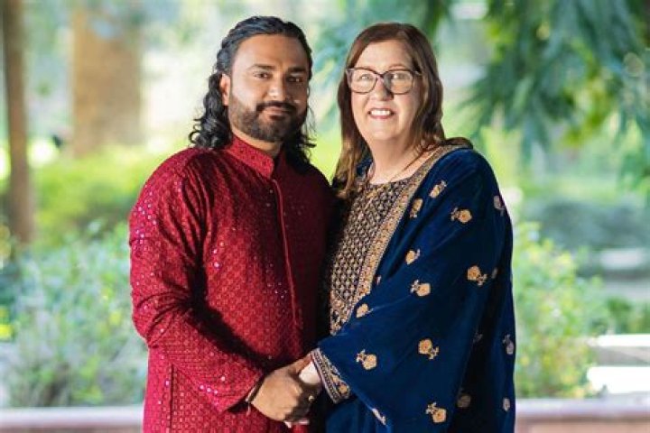 Jenny Slatten and Sumit – TLC 90 Day Fiance Age, Birthday, Job, Wiki, Biography