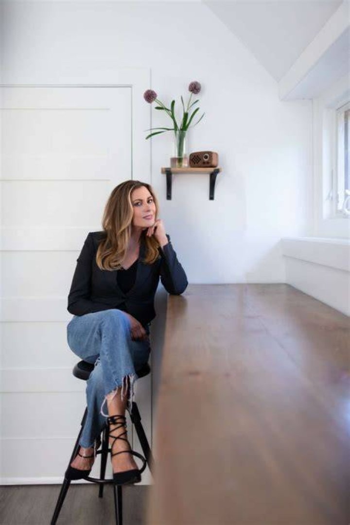 Kerri Lee Mayland Height, Weight, Net Worth, Age, Birthday, Wikipedia, Who, Nationality, Biography