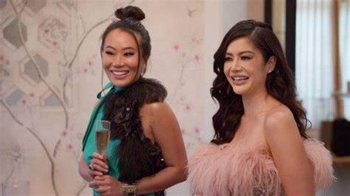 Kim Lee Net Worth: How Rich is Bling Empire’s Kim Lee?