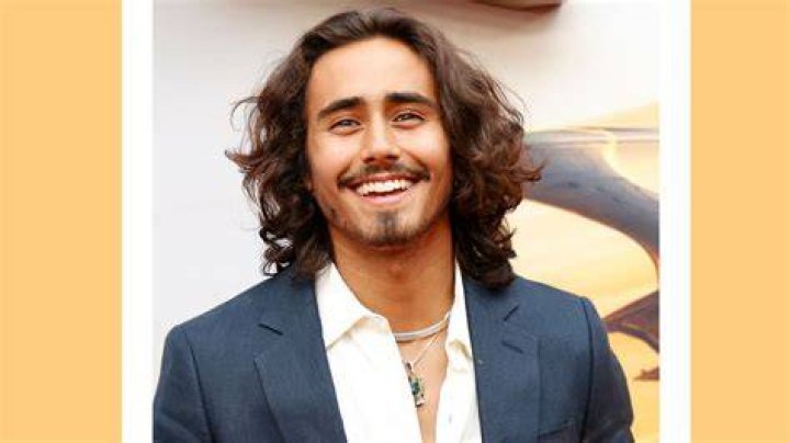 Lee Rodriguez Bio/Wiki, Age, Height, Parents, Boyfriend, Tv Shows, Net Worth and Never Have I Ever