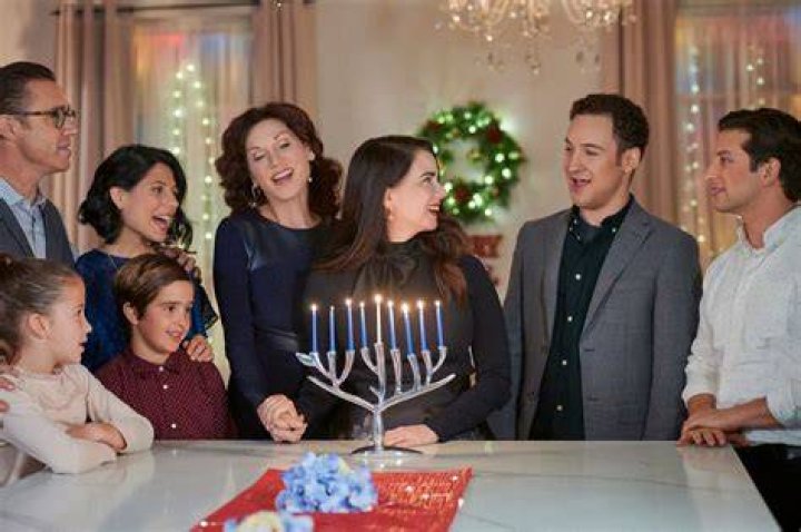 Madeline Hirvonen Age, Wiki, Bio, Instagram, Love Lights Hanukkah Cast