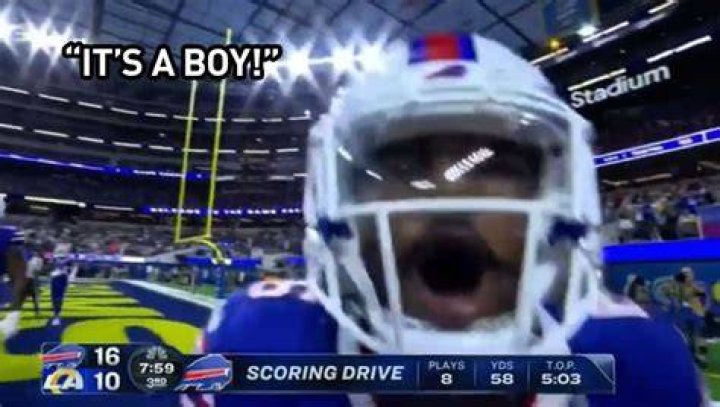 Meet Isaiah McKenzie Siblings As He Felt So Happy For His Sister’s Upcoming Baby