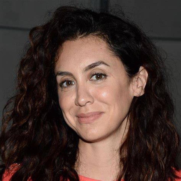Mozhan Marnò net worth: How much is Mozhan Marnò worth?