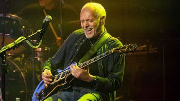 Peter Frampton Net Worth: How Rich Is Peter Frampton?