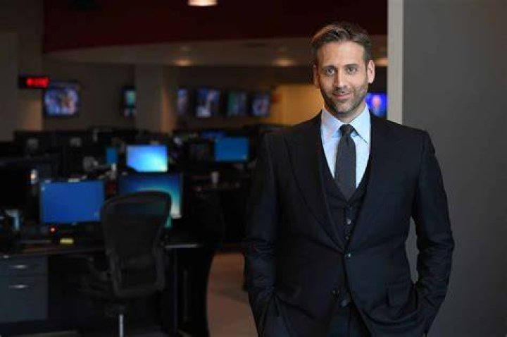 Raymond Lopez Bio, Wiki, Age, Height, Husband, Office, Alderman, Net Worth