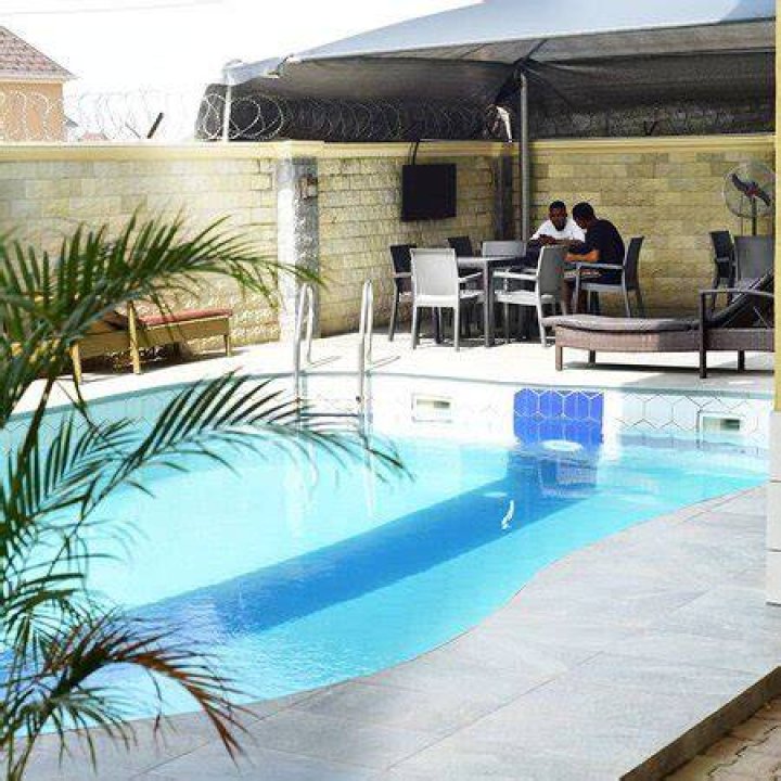 Royale Pruriel Hotels, Kubwa