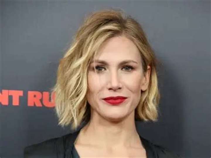 Shawna Landon Bio, Age, Height, Parents, Siblings, Career, Worth, Partner and Salary.