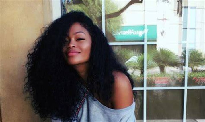 Tae Heckard Wiki: Age, Height, Husband, Net Worth. Pregnant?