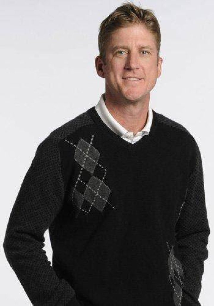 Tom Waddle Father-In-Law, College, Age, Salary, Net Worth, House, Family
