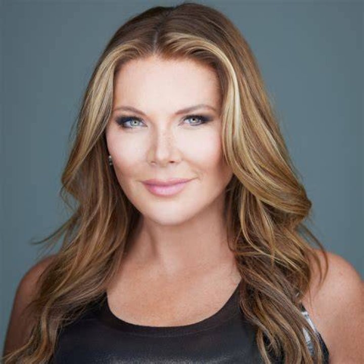 Tracy York Bio, Family, Career, Husband, Heritage, Net Worth