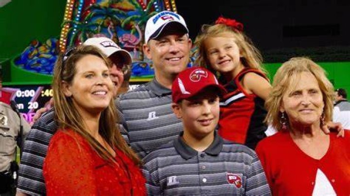 Who is Jeff Brohm’s wife Jennifer L. Hawkins?
