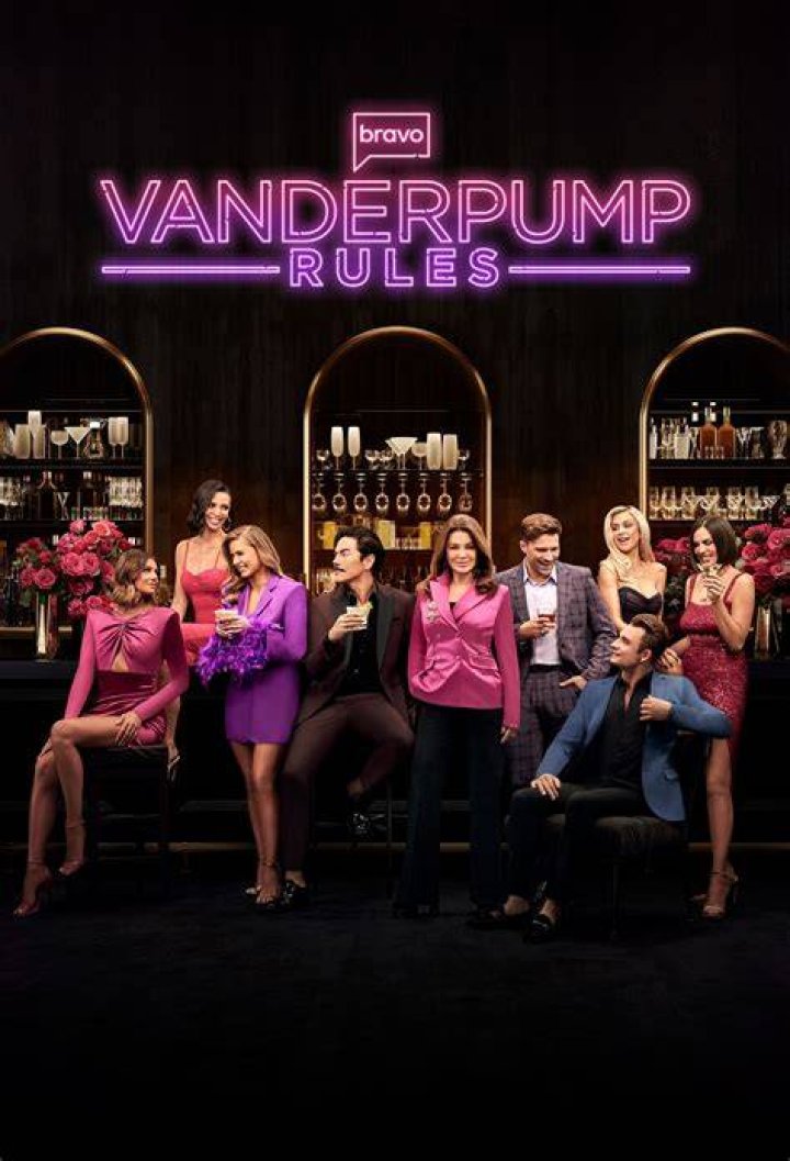 Who is Oliver Saunders? Raquel Leviss’ ex-fling defends Vanderpump Rules star over Tom Sandoval cheating scandal