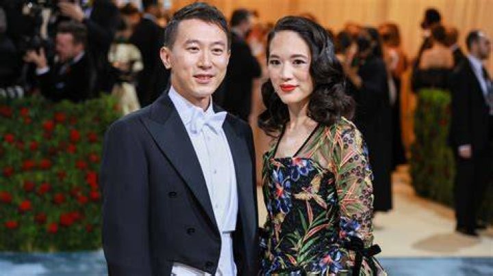 Who is Shou Chew’s wife? All about Vivian Kao